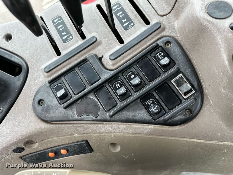 image for item EB2510 Case IH Maxxum 120 MFWD tractor