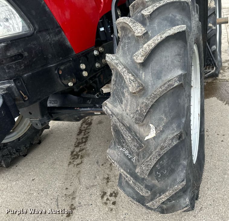 image for item EB2510 Case IH Maxxum 120 MFWD tractor