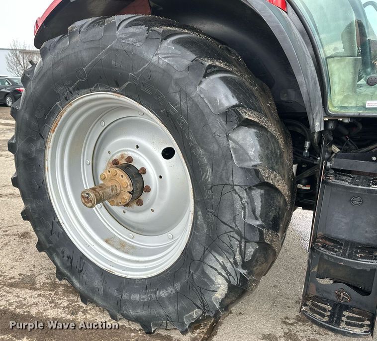 image for item EB2510 Case IH Maxxum 120 MFWD tractor