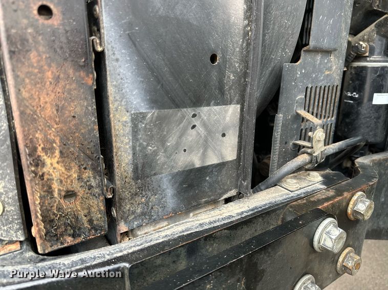 image for item EB2510 Case IH Maxxum 120 MFWD tractor