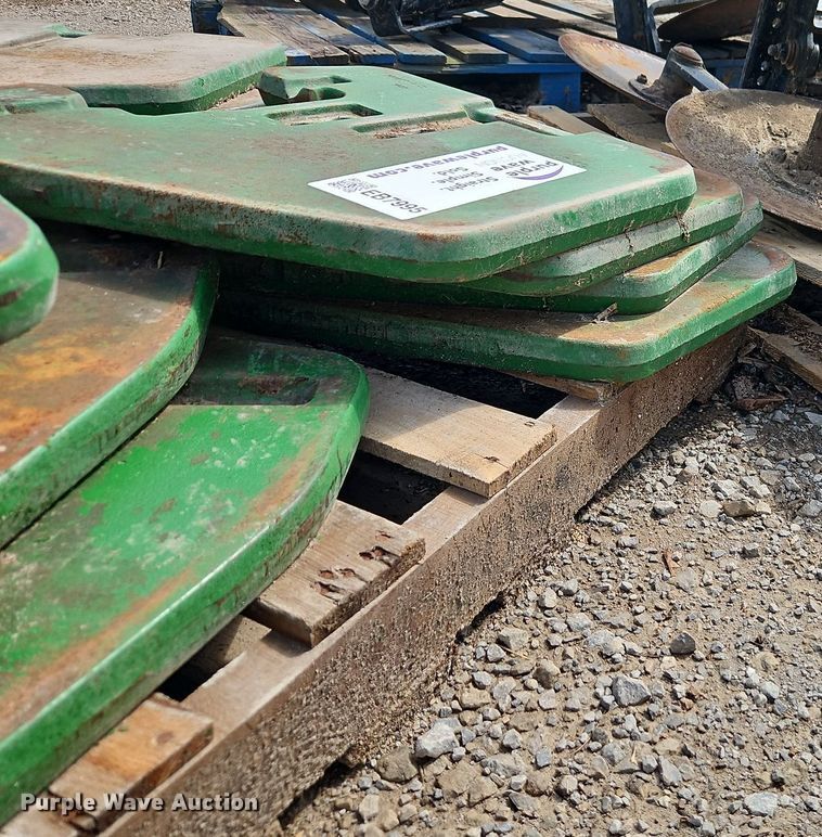 image for item EB7995 (15) John Deere suitcase weights