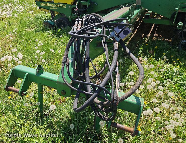 image for item EB7996 John Deere 1770 conservation planter