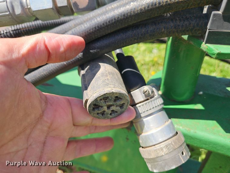 image for item EB7996 John Deere 1770 conservation planter