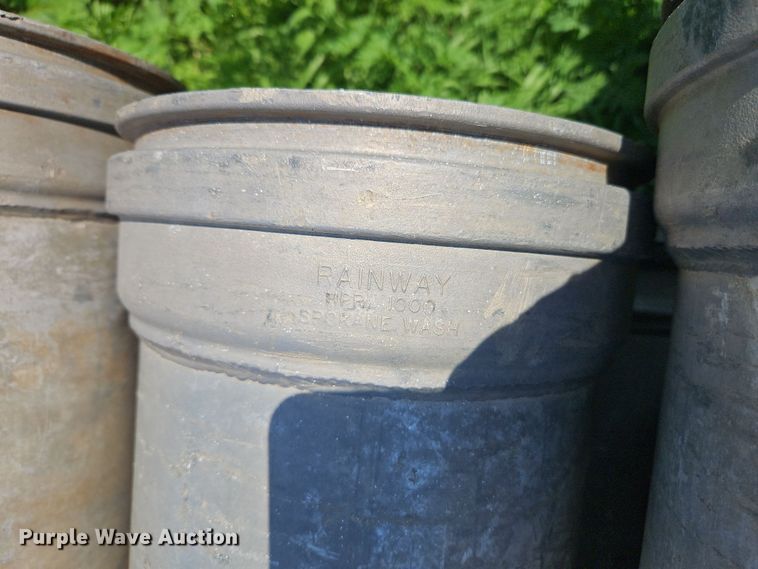 image for item EB7997 Approximately 75 irrigation pipe