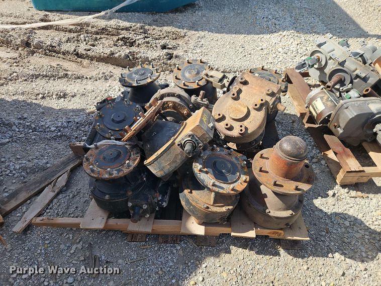 image for item EB8009 Center pivot irrigation parts