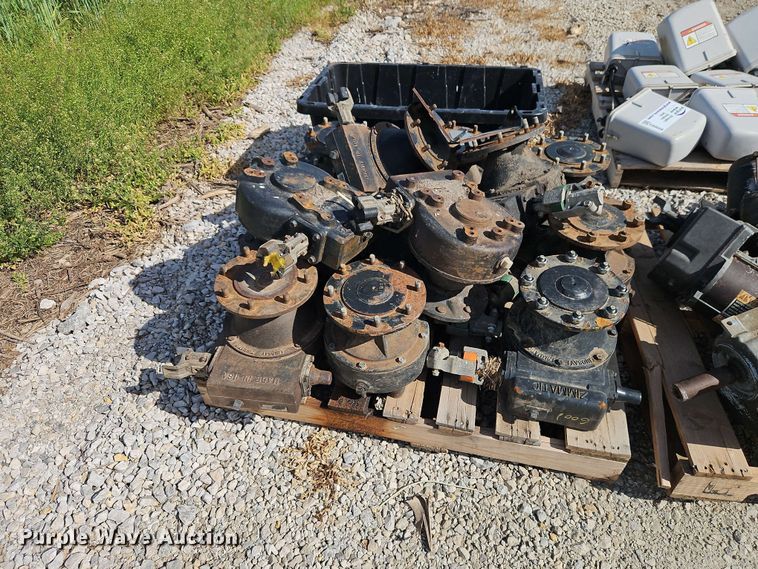 image for item EB8009 Center pivot irrigation parts