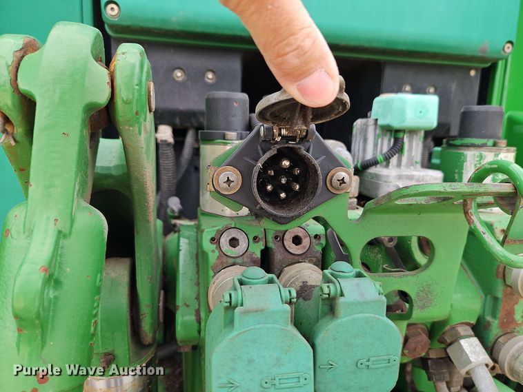 image for item EB8012 2004 John Deere 7320 MFWD tractor