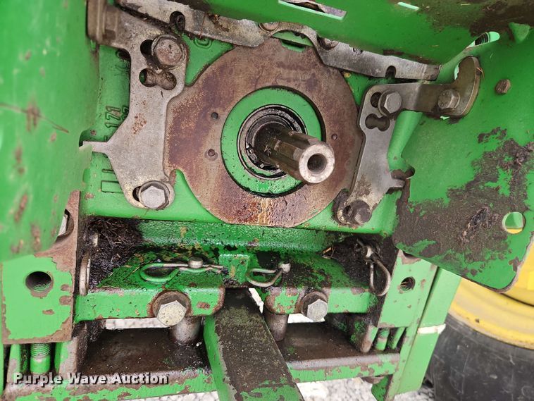 image for item EB8012 2004 John Deere 7320 MFWD tractor