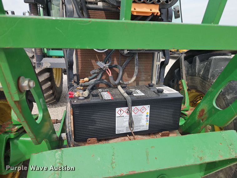 image for item EB8012 2004 John Deere 7320 MFWD tractor