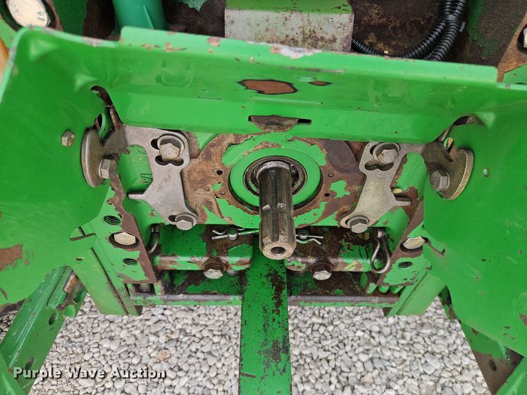 image for item EB8013 2004 John Deere 7320 MFWD tractor