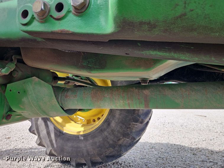 image for item EB8013 2004 John Deere 7320 MFWD tractor
