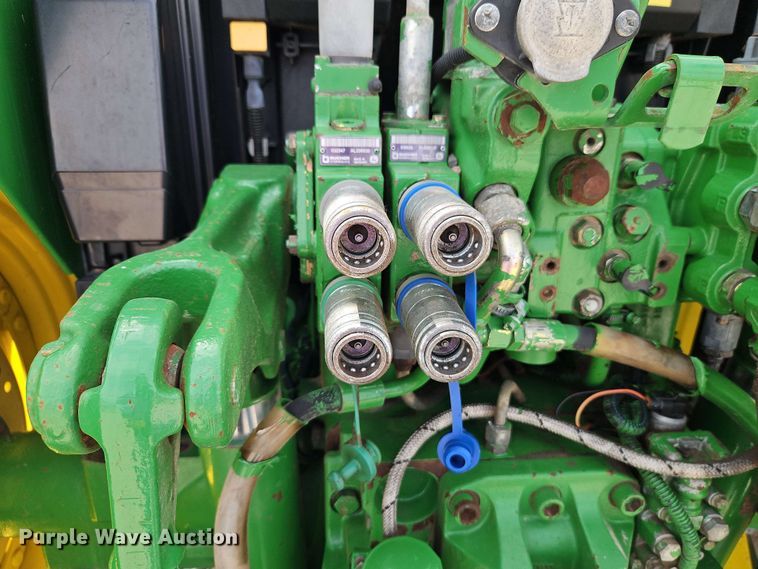 image for item EB8014 John Deere 7230 MFWD tractor