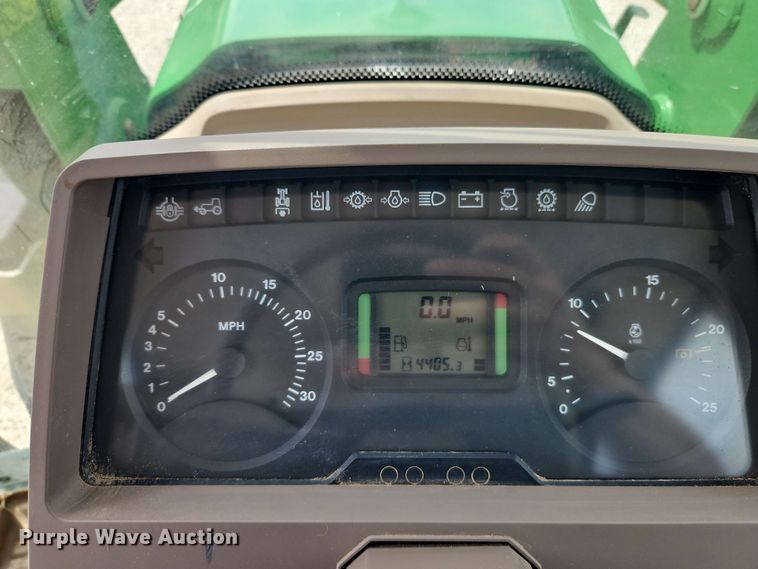 image for item EB8014 John Deere 7230 MFWD tractor