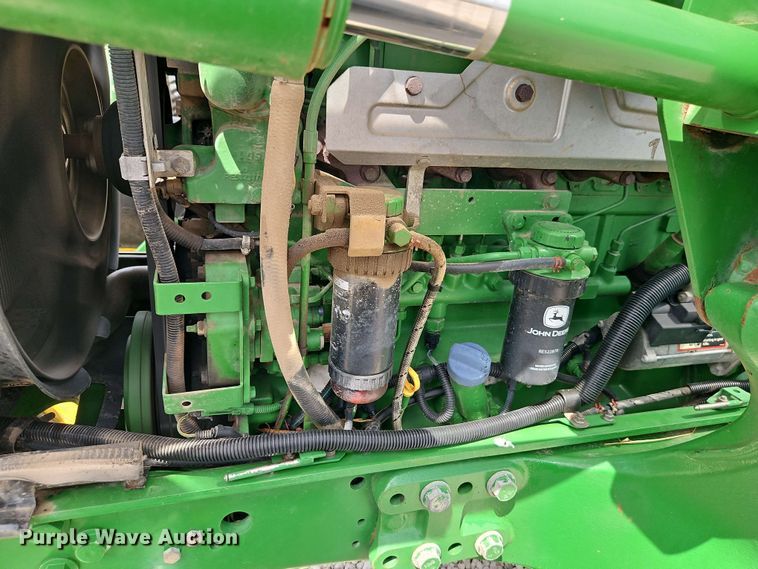 image for item EB8014 John Deere 7230 MFWD tractor
