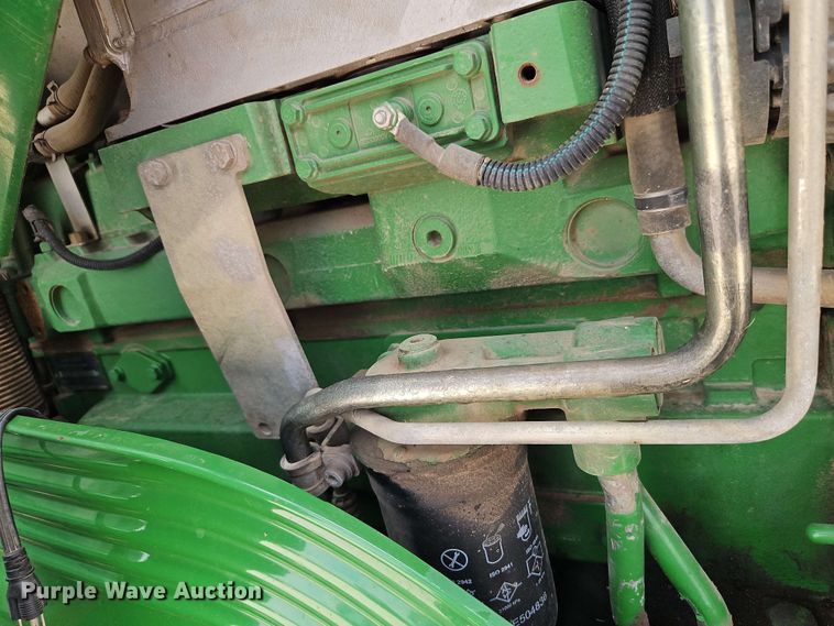 image for item EB8014 John Deere 7230 MFWD tractor