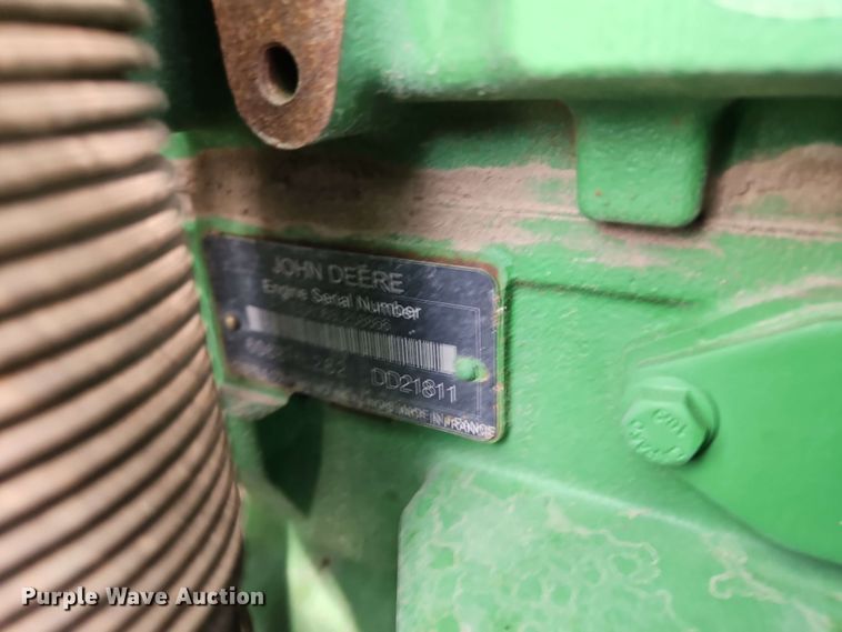 image for item EB8014 John Deere 7230 MFWD tractor