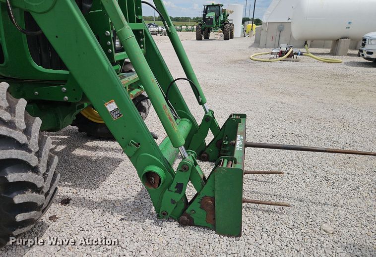 image for item EB8015 2011 John Deere 7330 MFWD tractor