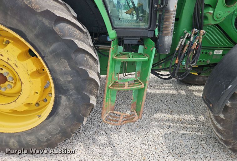 image for item EB8015 2011 John Deere 7330 MFWD tractor