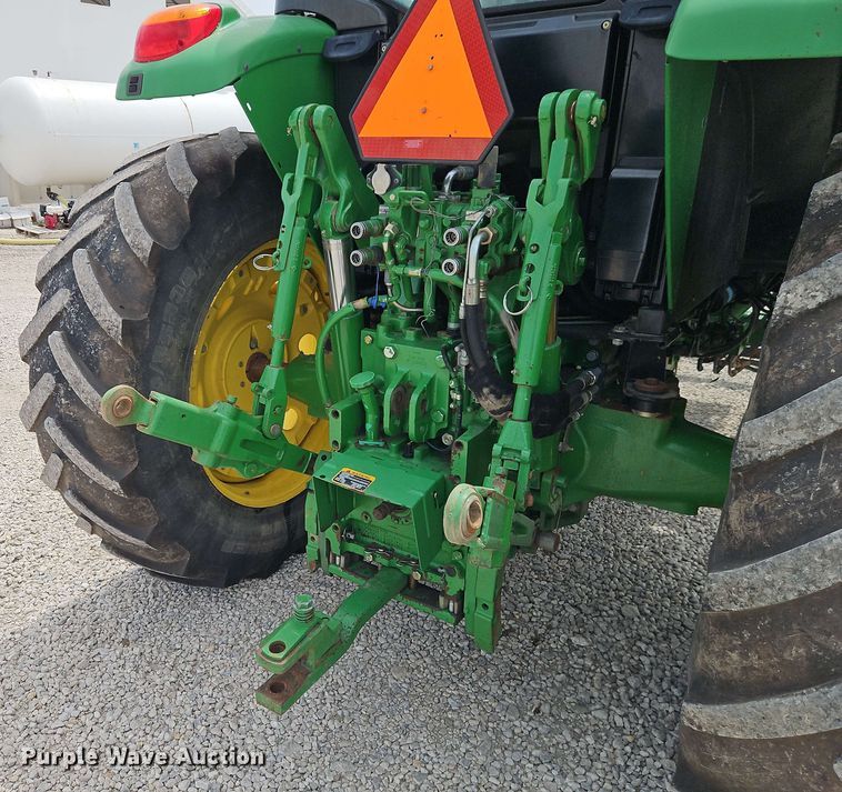 image for item EB8015 2011 John Deere 7330 MFWD tractor