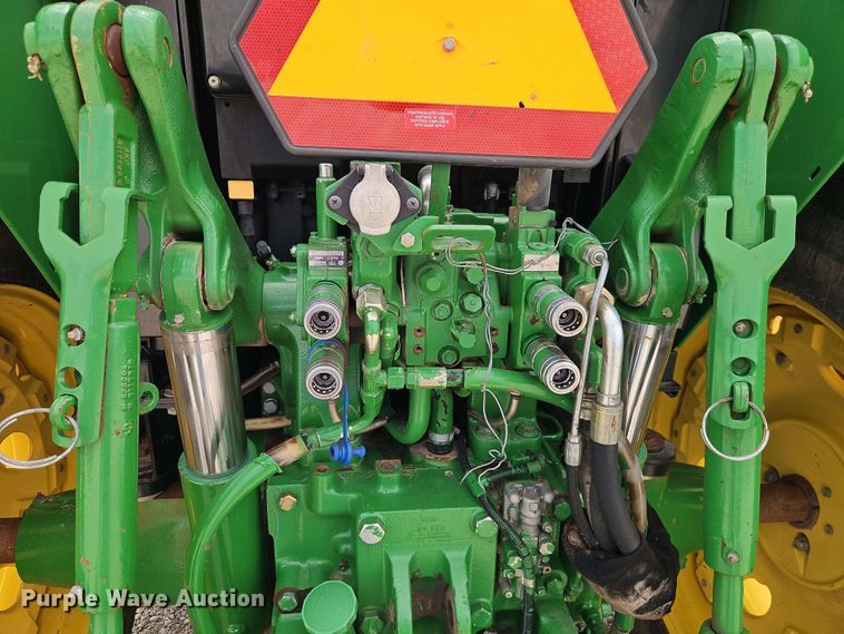 image for item EB8015 2011 John Deere 7330 MFWD tractor