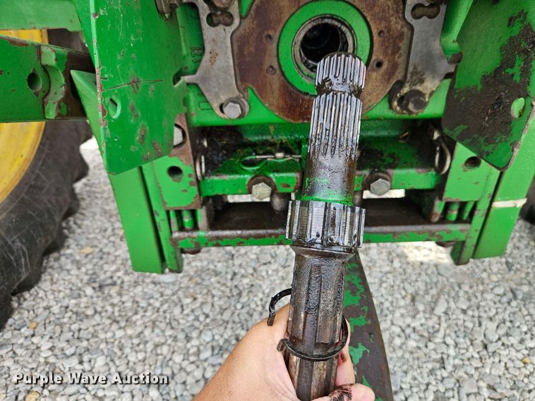 image for item EB8015 2011 John Deere 7330 MFWD tractor