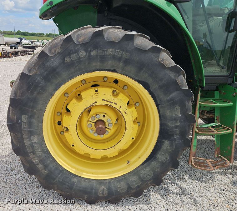 image for item EB8015 2011 John Deere 7330 MFWD tractor
