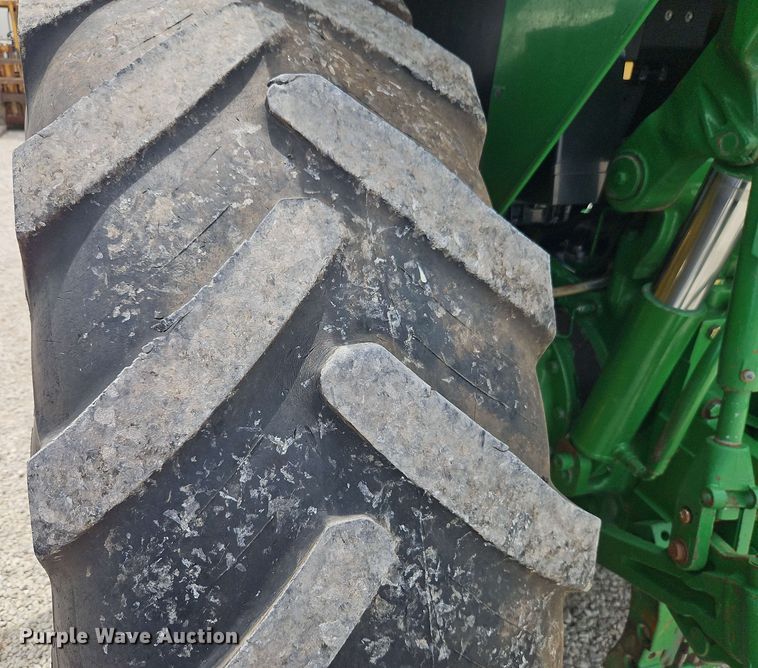image for item EB8015 2011 John Deere 7330 MFWD tractor