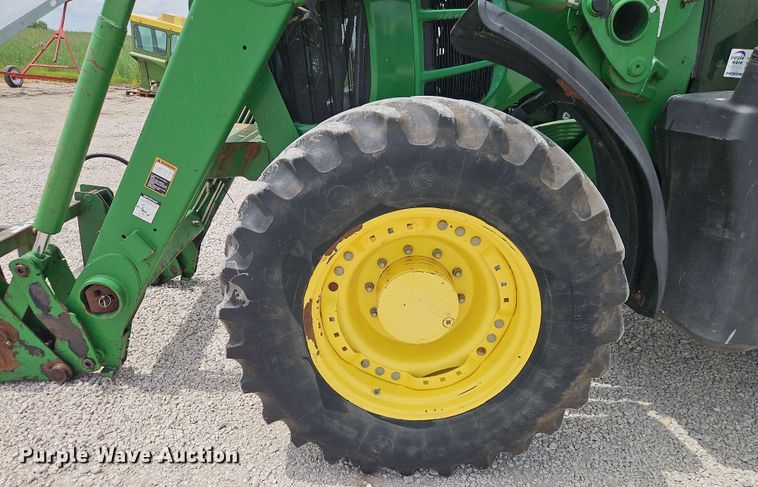 image for item EB8015 2011 John Deere 7330 MFWD tractor