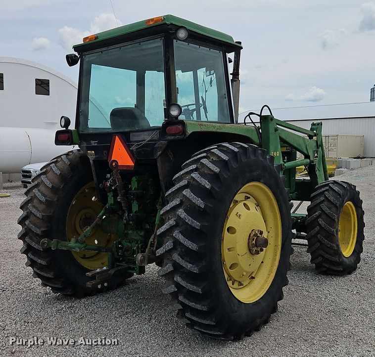 image for item EB8016 1992 John Deere 4455 MFWD tractor