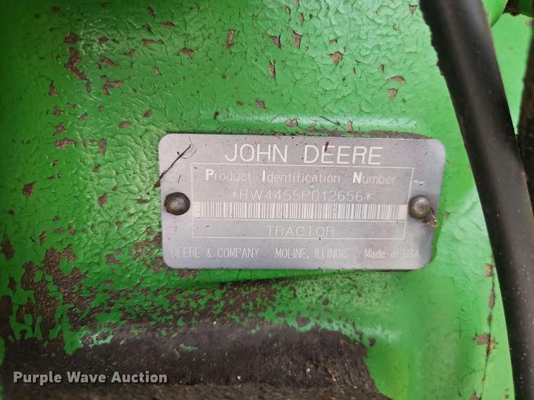 image for item EB8016 1992 John Deere 4455 MFWD tractor