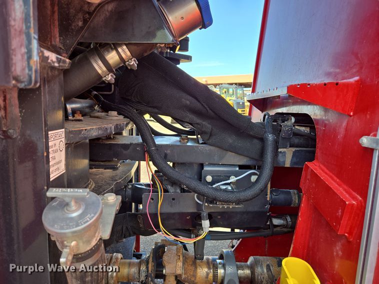 image for item EC0934 2013 Case IH Steiger 550 HD 4WD tractor