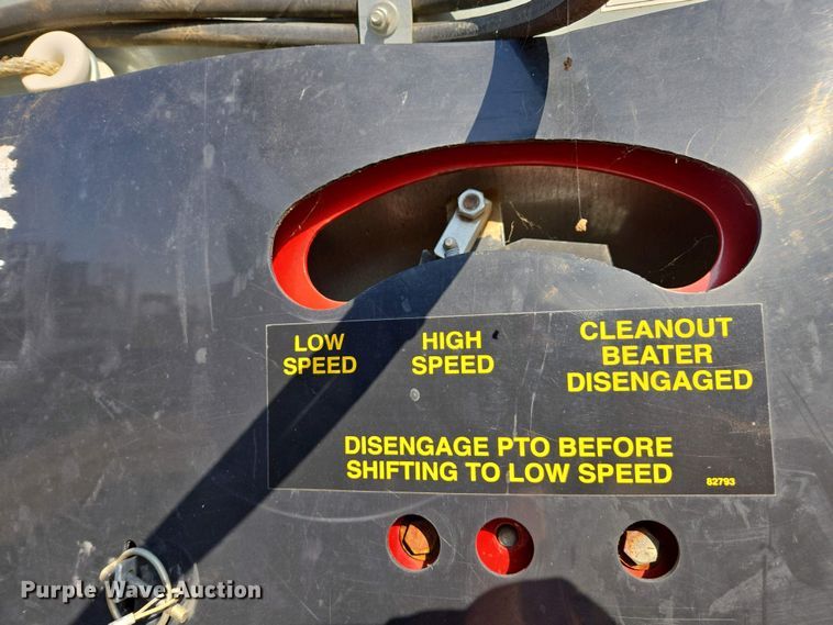 image for item EC0939 H&S S2117 manure spreader