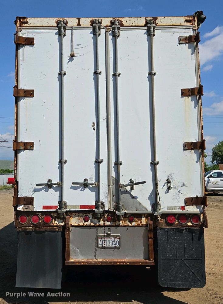 image for item EC0945 1988 IMCO walking floor trailer