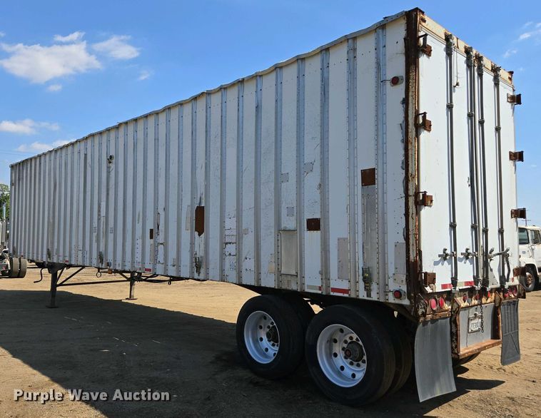 image for item EC0945 1988 IMCO walking floor trailer