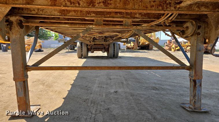image for item EC0945 1988 IMCO walking floor trailer