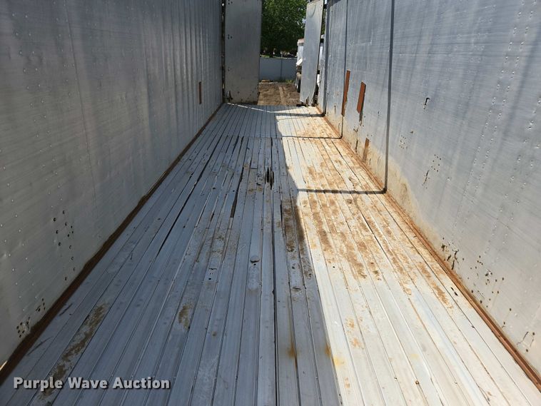 image for item EC0945 1988 IMCO walking floor trailer