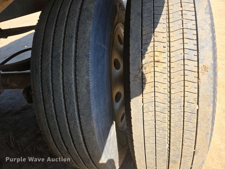 image for item EC0945 1988 IMCO walking floor trailer