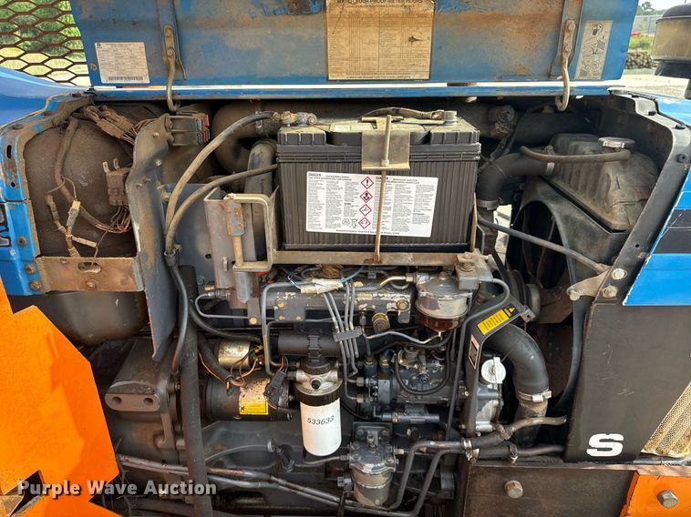 image for item EC3573 2001 New Holland 7610 tractor