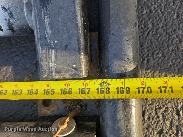 image for item EC4198 (2) 2T EZ Rise cattle guards