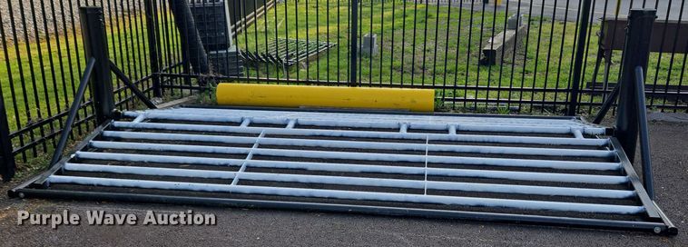 image for item EC4198 (2) 2T EZ Rise cattle guards