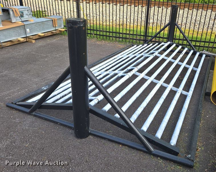 image for item EC4198 (2) 2T EZ Rise cattle guards