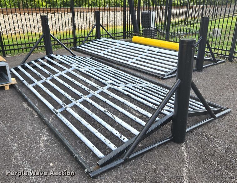 image for item EC4198 (2) 2T EZ Rise cattle guards
