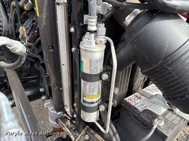 image for item EG5774 2021 Yanmar YT235 MFWD tractor