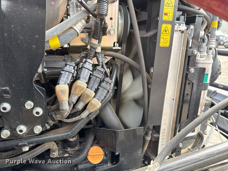 image for item EG5774 2021 Yanmar YT235 MFWD tractor