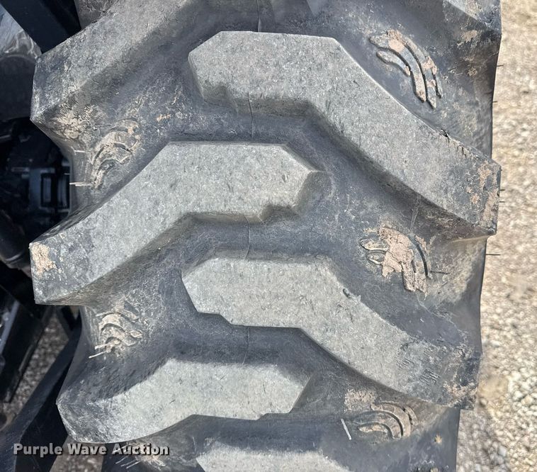 image for item EG5774 2021 Yanmar YT235 MFWD tractor