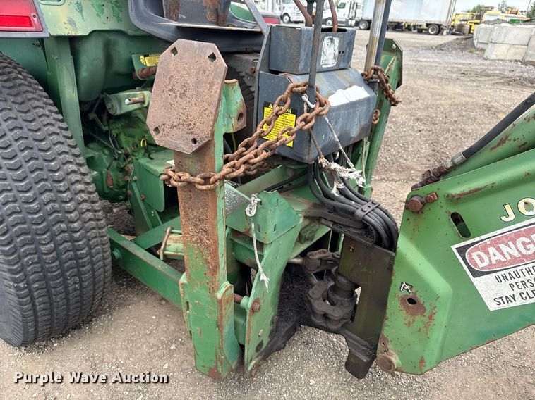 image for item EG5782 John Deere 870 tractor