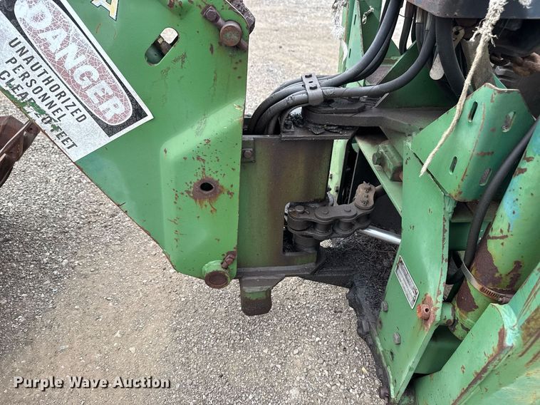 image for item EG5782 John Deere 870 tractor