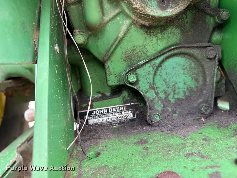 image for item EG5782 John Deere 870 tractor