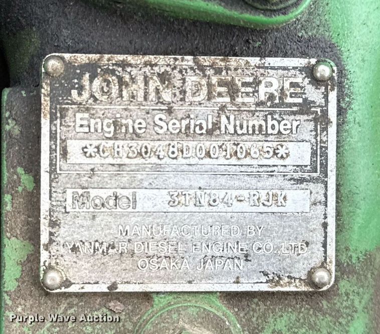 image for item EG5782 John Deere 870 tractor