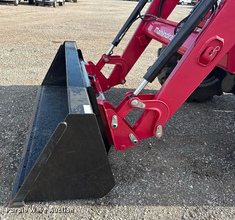 image for item EG5808 2021 Mahindra 6075 PST MFWD tractor